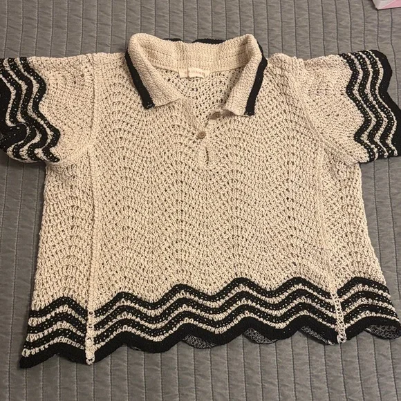 Solitaire Cream and Black Crochet Blouse - Picture 1 of 2